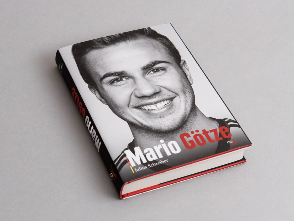 Kniha Mario Götze pre nemecké vydavateľstvo